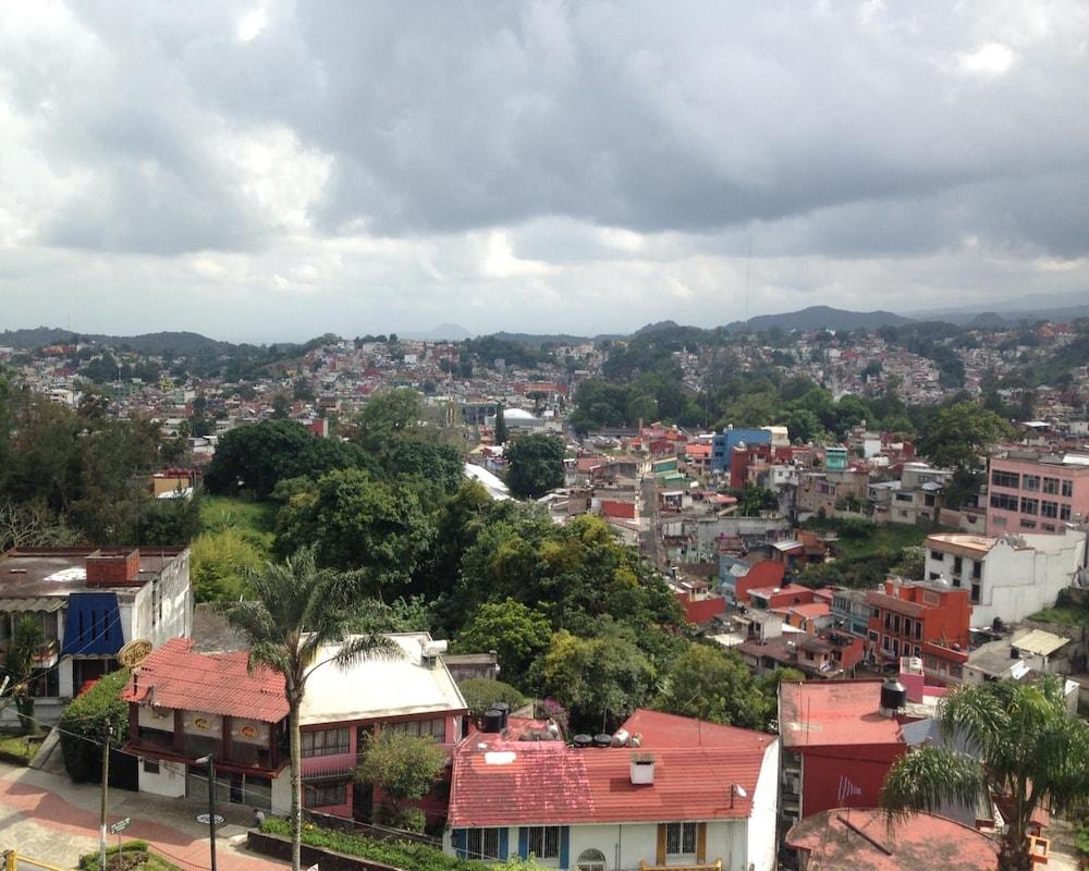 Mision Express Xalapa Centro Hotel Exterior photo